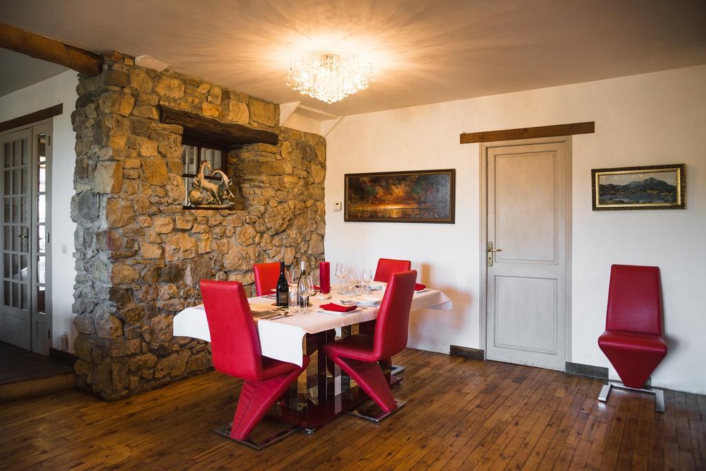 Domaine De Terrac Bed & Breakfast Rimont Exterior photo