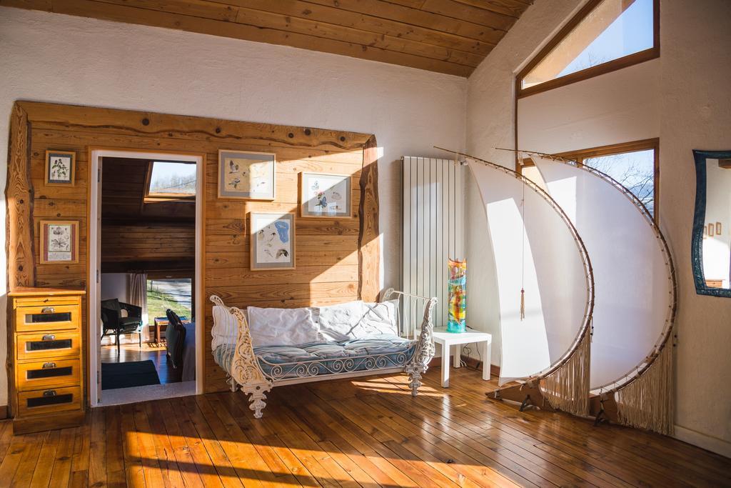 Domaine De Terrac Bed & Breakfast Rimont Exterior photo