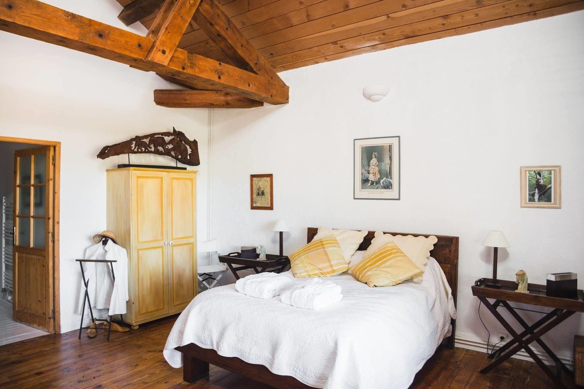 Domaine De Terrac Bed & Breakfast Rimont Exterior photo